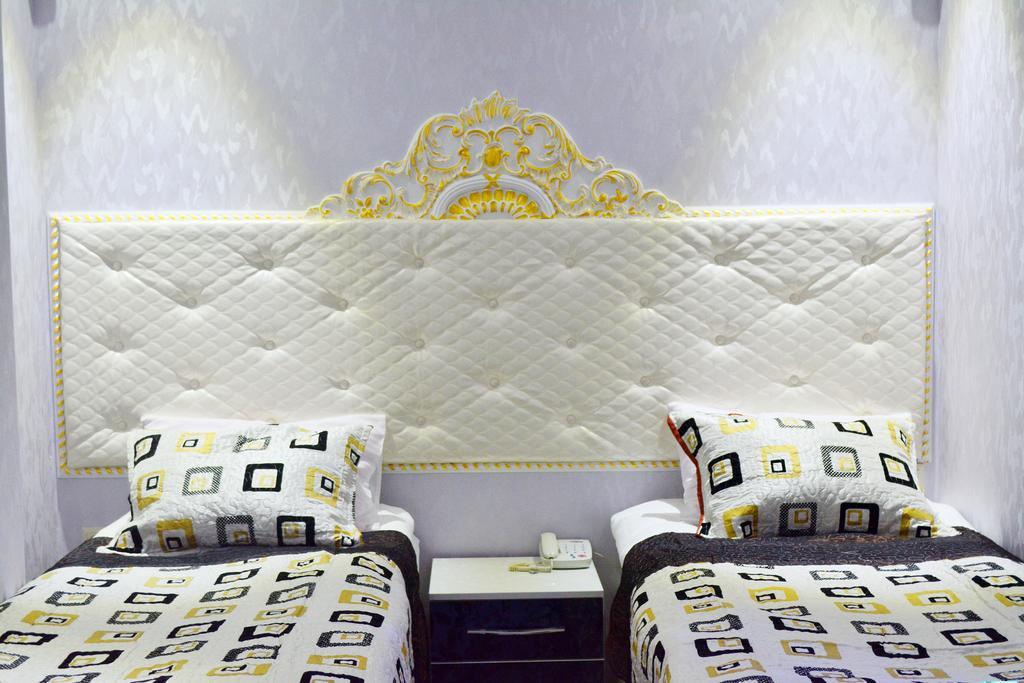 Elegant Boutique Rustaveli Hotel Tbilisi ภายนอก รูปภาพ