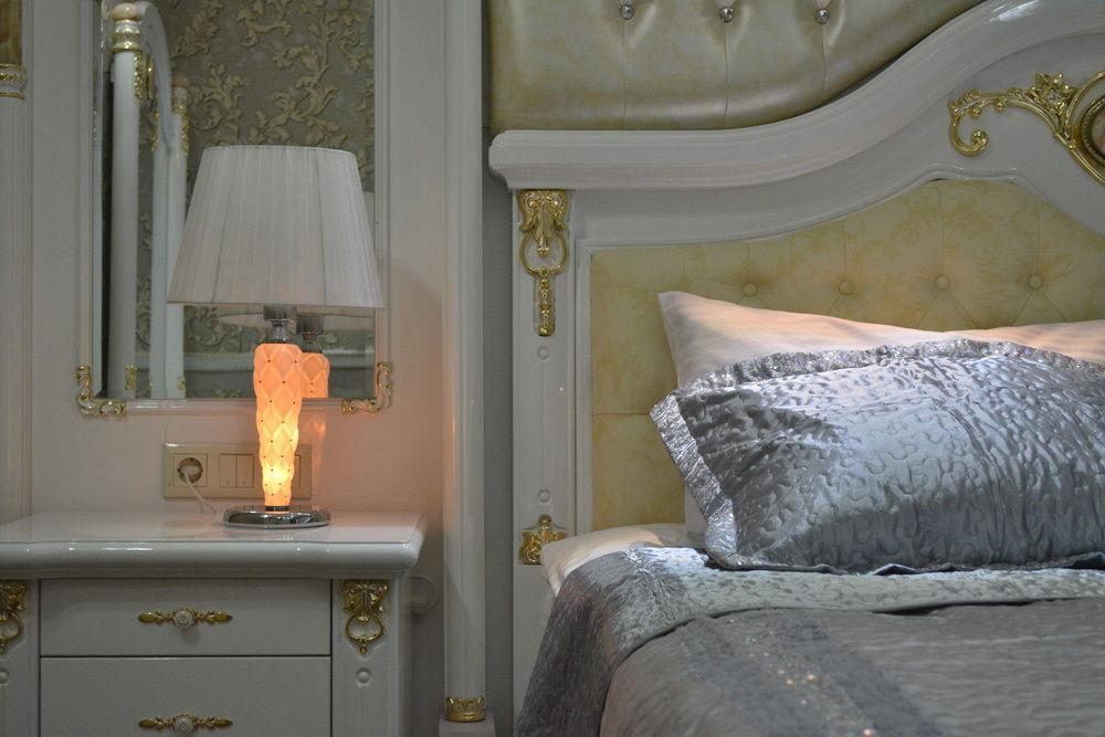 Elegant Boutique Rustaveli Hotel Tbilisi ภายนอก รูปภาพ