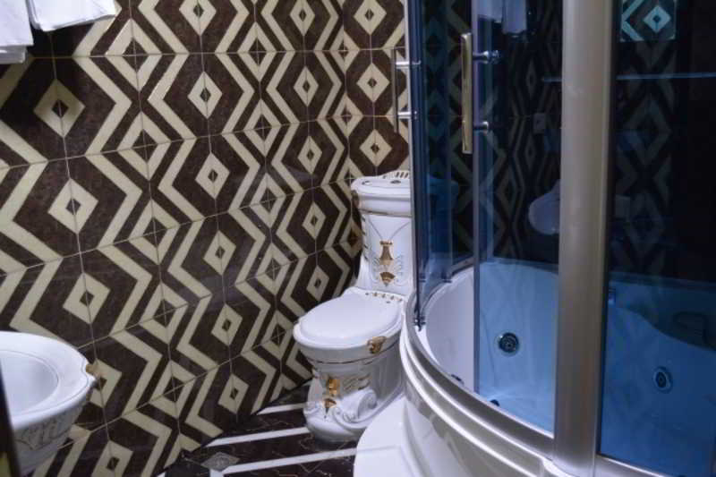 Elegant Boutique Rustaveli Hotel Tbilisi ภายนอก รูปภาพ