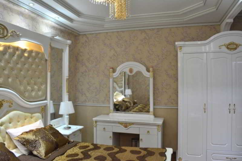 Elegant Boutique Rustaveli Hotel Tbilisi ภายนอก รูปภาพ