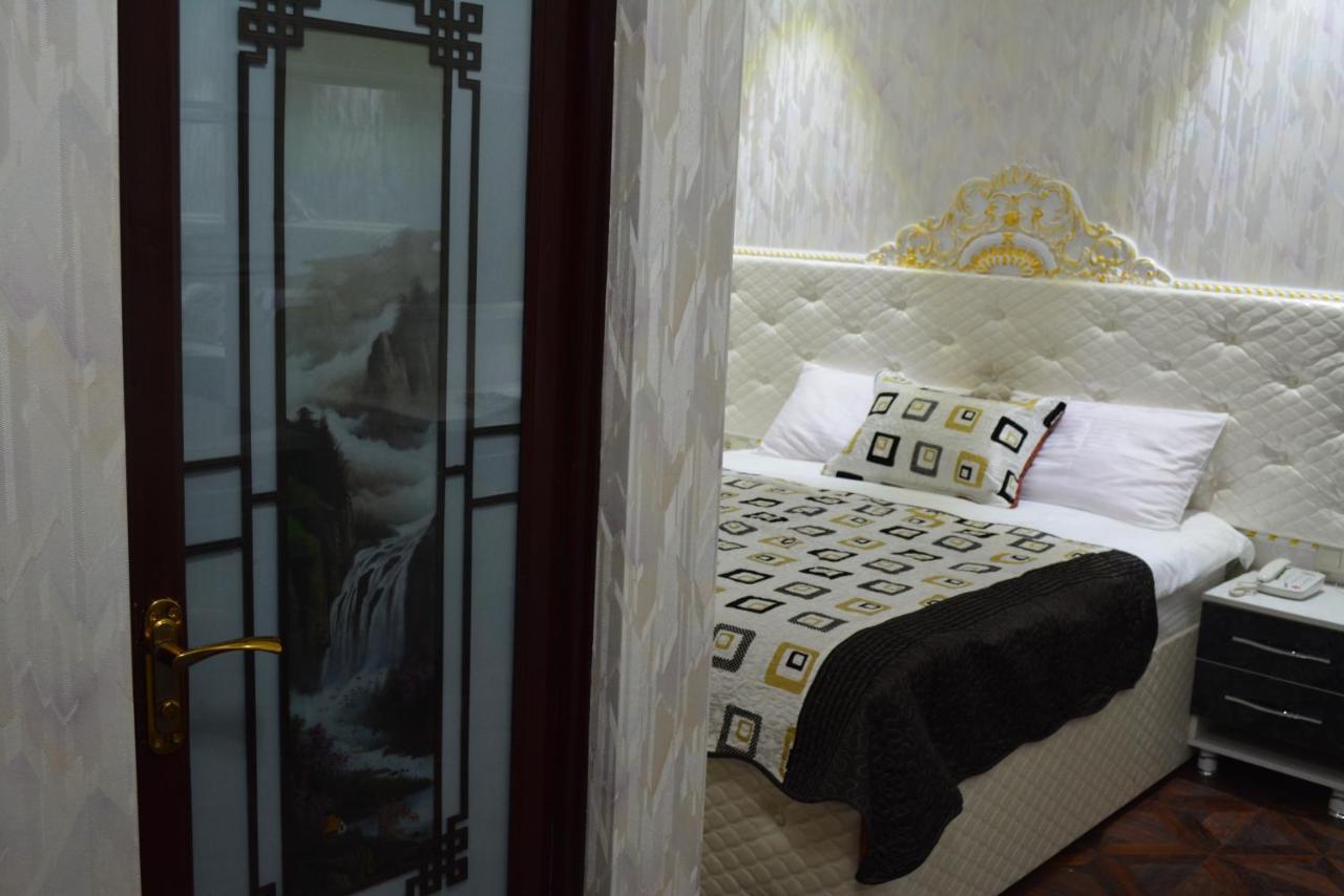 Elegant Boutique Rustaveli Hotel Tbilisi ภายนอก รูปภาพ